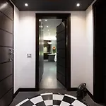 Modern And Particular In The Center Apartament